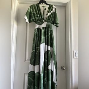 Long dress leave vibes